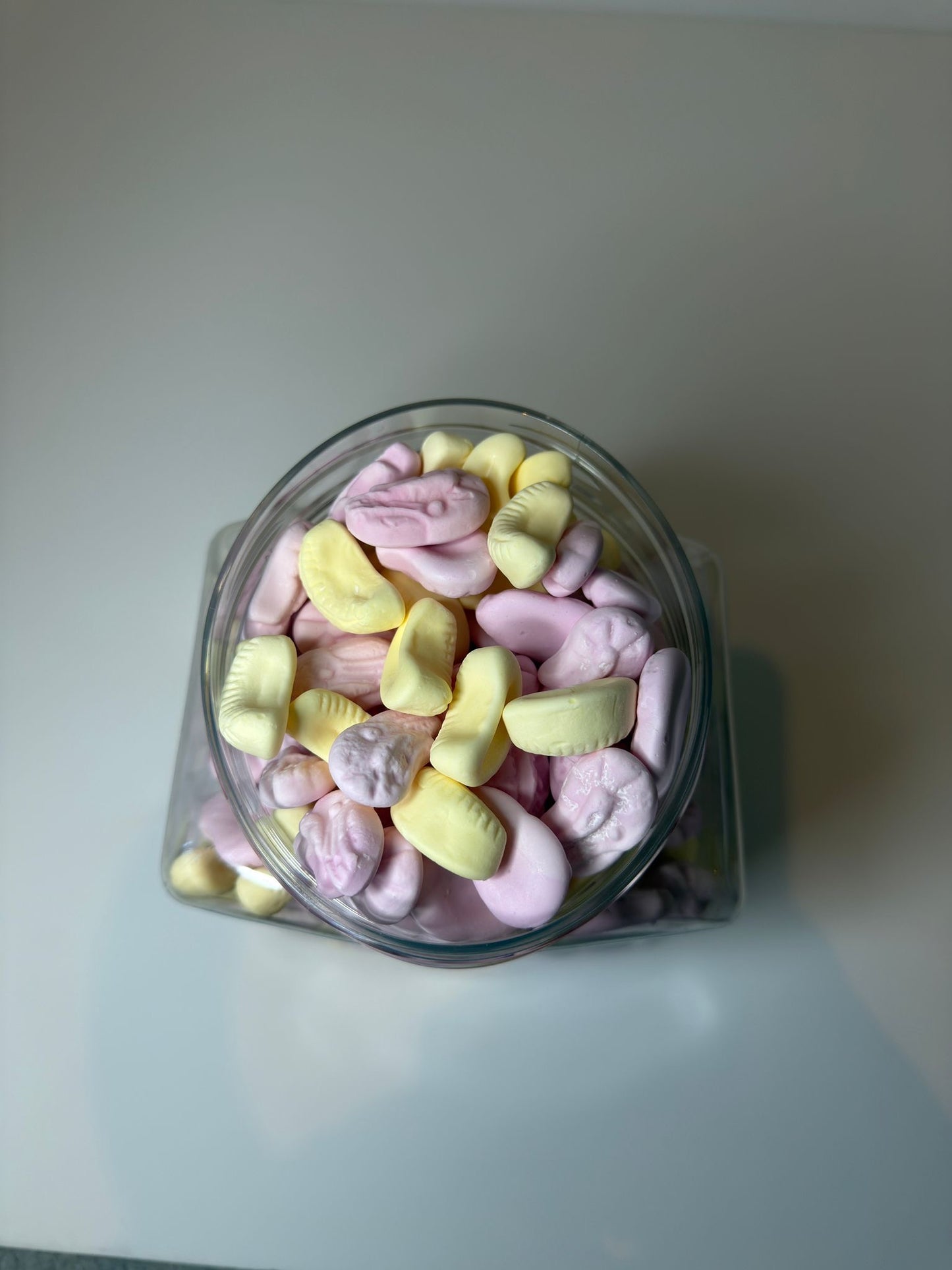 Foam shrimps and bananas